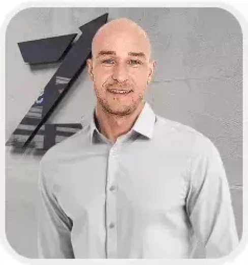 Trader Christian Lill Heavytrader Z png